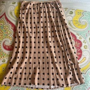 Reformation midi skirt (Never worn!)